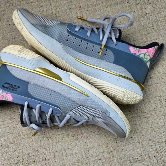 Under Armour Women Shoes Stephen Curry 7 Chinese New Year Floral  Lace Up 6.5Y - Picture 8 of 15